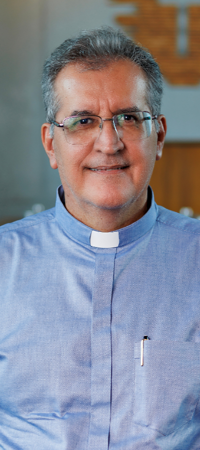 Rev. Ronaldo Crispim Rev. Ronaldo Crispim